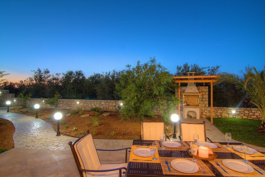 Green Paradise Villa Margarítai Стая снимка