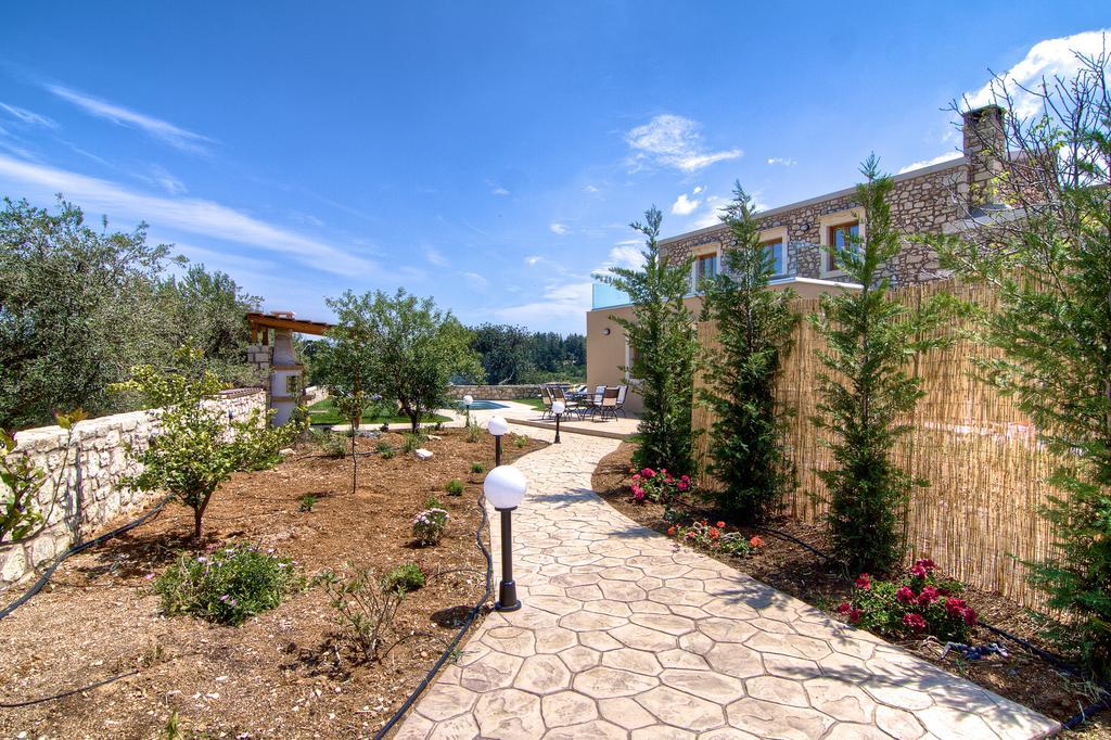 Green Paradise Villa Margarítai Стая снимка